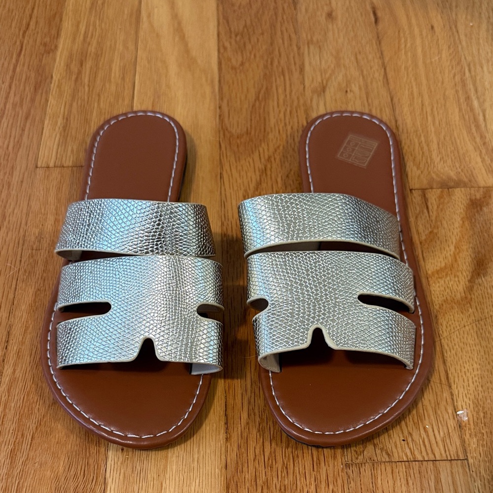 Gold and Tan Snake Skin Texture Flat Sandals